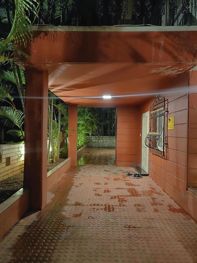 Sunstone Villa 罗纳瓦拉 外观 照片